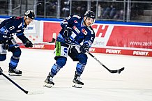 Eishockey, Herren, DEL, Saison 2021-2022, Playoff, Viertelfinale, Spiel 1, Straubing Tigers - Adler Mannheim, 10.04.2022