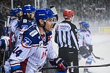 Eishockey, Herren, DEL, Saison 2021-2022, Playoff, Viertelfinale, Spiel 3, Straubing Tigers - Adler Mannheim, 14.04.2022