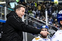 Eishockey, Herren, DEL, Saison 2021-2022, 25. Spieltag, Straubing Tigers - Augsburger Panther,  20.02.2022