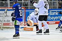 Eishockey, DEL, Penny-DEL, Vorbereitung, Straubing Tigers - Steinbach Black Wings Linz, 25.08.2022