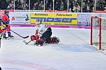 Herren, Eishockey, Oberliga-Süd, Saison 2022-2023, DEB, Deggendorfer SC - EHF Passau Black Hawks, 30. Spieltag,  28.12.2022