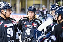 Eishockey, Herren, DEL, Saison 2021-2022, 46. Spieltag, Straubing Tigers - Schwenninger Wild Wings,  13.02.2022