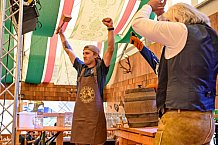 Eishockey, Herren, DEL, Saison 2023-2023, Straubing Tigers, Teampräsentation, Weckmannszelt, Gäubodenvolksfest, 13.08.2022