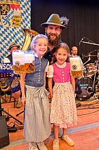 Eishockey, Herren, DEL, Saison 2023-2023, Straubing Tigers, Teampräsentation, Weckmannszelt, Gäubodenvolksfest, 13.08.2022
