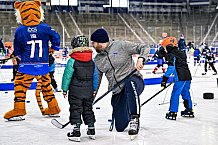 Eishockey, Herren, DEL, Penny DEL, Saison 2022-2023, EHC Straubing, Kid on Ice, 11.02.2023