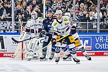 Eishockey, Herren, Penny DEL, Playoffs, Halbfinale, Spiel 2, Saison 2023-2024, Straubing Tigers - Eisbären Berlin, n03.04.2024