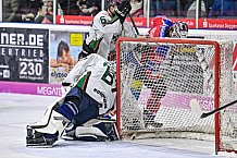 Herren, Eishockey, Oberliga-Süd, Saison 2022-2023, DEB, Deggendorfer SC - Starbulls Rosenheim, 37. Spieltag,  15.01.2023