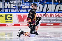 Eishockey, Herren, Penny DEL, DEL, Saison 2022-2023, Playoffs, Viertelfinale, Spiel 5, Straubing Tigers - Grizzlys Wolfsburg, 24.03.2023
