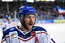 Eishockey, Herren, DEL, Saison 2021-2022, Playoff, Viertelfinale, Spiel 1, Straubing Tigers - Adler Mannheim, 10.04.2022