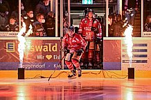 Herren, Eishockey, Oberliga-Süd, Saison 2021-2022, Playoffs, Spiel 3, Deggendorfer SC - EC Hannover Indians,  24.03.2022