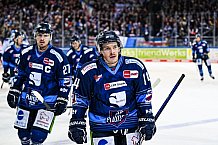 Eishockey, Herren, DEL, Saison 2021-2022, Playoff, Viertelfinale, Spiel 1, Straubing Tigers - Adler Mannheim, 10.04.2022