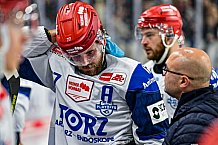 Eishockey, Herren, Penny DEL, Playoffs, Viertelfinale, Spiel 3, Saison 2023-2024, Straubing Tigers - Schwenninger Wild Wings,22.03.2024