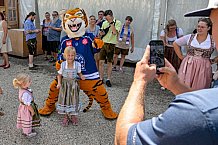 Eishockey, Herren, DEL, Saison 2023-2023, Straubing Tigers, Teampräsentation, Weckmannszelt, Gäubodenvolksfest, 13.08.2022