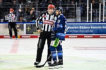 Eishockey, Herren, DEL, Saison 2021-2022, Playoff, Viertelfinale, Spiel 1, Straubing Tigers - Adler Mannheim, 10.04.2022