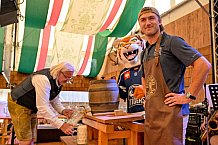 Eishockey, Herren, DEL, Saison 2023-2023, Straubing Tigers, Teampräsentation, Weckmannszelt, Gäubodenvolksfest, 13.08.2022