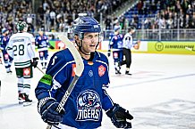Eishockey, CHL, Champions Hockey League, 4. Spieltag, Saison 2022-2023, Gruppe F, Straubing Tigers - Färjestad BK Karlstad, 11.09.2022