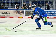 Eishockey, DEL, Penny-DEL, Vorbereitung, Straubing Tigers - HC Lugano, Gäubodencup 2022, 18.08.2022
