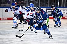 Eishockey, Herren, DEL, Saison 2021-2022, Playoff, Viertelfinale, Spiel 3, Straubing Tigers - Adler Mannheim, 14.04.2022