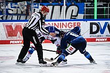 Eishockey, Herren, DEL, Saison 2021-2022, Playoff, Viertelfinale, Spiel 1, Straubing Tigers - Adler Mannheim, 10.04.2022