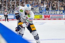 Eishockey, Herren, Penny DEL, Playoffs, Halbfinale, Spiel 4, Saison 2023-2024, Straubing Tigers - Eisbären Berlin, n07.04.2024
