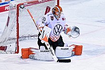 Eishockey, Herren, Penny DEL, DEL, Saison 2022-2023, Playoffs, Viertelfinale, Spiel 3, Straubing Tigers - Grizzlys Wolfsburg, 19.03.2023