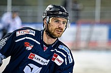 Eishockey, Herren, DEL, Saison 2021-2022, 52. Spieltag, Straubing Tigers - Showtraining,  06.03.2022