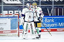 Eishockey, Herren, DEL, Saison 2020-2021, Straubing Tigers - Eisbären Berlin, 28.03.2021