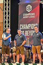 Eishockey, Herren, DEL, Saison 2023-2023, Straubing Tigers, Teampräsentation, Weckmannszelt, Gäubodenvolksfest, 12.08.2022