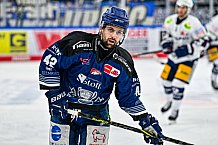 Eishockey, Herren, Penny DEL, Playoffs, Halbfinale, Spiel 2, Saison 2023-2024, Straubing Tigers - Eisbären Berlin, n03.04.2024