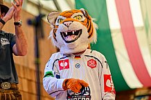 Eishockey, Herren, DEL, Saison 2023-2023, Straubing Tigers, Teampräsentation, Weckmannszelt, Gäubodenvolksfest, 12.08.2022