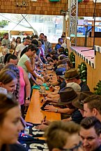 Eishockey, Herren, DEL, Saison 2023-2023, Straubing Tigers, Teampräsentation, Weckmannszelt, Gäubodenvolksfest, 12.08.2022