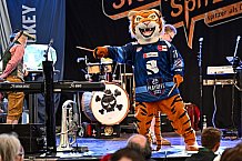 Eishockey, Herren, DEL, Saison 2021-2022, Straubing Tigers, Saisonabschlußfeier, 23.04.2022