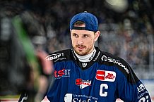 Eishockey, Herren, Penny DEL, Playoffs, Viertelfinale, Spiel 5, Saison 2023-2024, Straubing Tigers - Schwenninger Wild Wings,26.03.2024