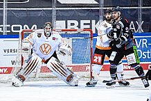 Eishockey, Herren, DEL, Saison 2020-2021, Straubing Tigers - Grizzlys Wolfsburg, 16.04.2021