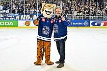 Eishockey, CHL, Champions Hockey League, 3. Spieltag, Saison 2022-2023, Gruppe F, Straubing Tigers - Comrach Cracovia, 09.09.2022