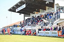 Fußball, Bayernliga Süd , Saison 2021-2022, Spvgg Hankofen-Hailing - TSV 1860 München II, 30. Spieltag, 25.03.2022