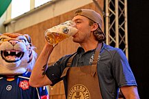 Eishockey, Herren, DEL, Saison 2023-2023, Straubing Tigers, Teampräsentation, Weckmannszelt, Gäubodenvolksfest, 13.08.2022