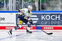 Eishockey, Herren, Penny DEL, Playoffs, Halbfinale, Spiel 2, Saison 2023-2024, Straubing Tigers - Eisbären Berlin, n03.04.2024
