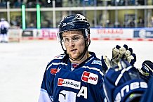 Eishockey, Herren, DEL, Saison 2021-2022, 28. Spieltag, Straubing Tigers - EHC Red Bull München,  15.03.2022