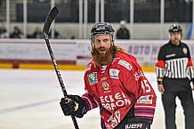 Herren, Eishockey, Oberliga-Süd, Saison 2021-2022, Playoffs, Spiel 3, Deggendorfer SC - EC Hannover Indians,  24.03.2022