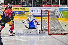 Herren, Eishockey, Oberliga-Süd, Saison 2021-2022, Playoffs, Spiel 3, Deggendorfer SC - EC Hannover Indians,  24.03.2022