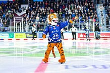 Eishockey, Men, DEL, Penny DEL, Hauptrunde Saison 2024-25, 4. Spieltag, Straubing Tigers - EHC Red Bull München, 01.01.2021