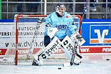 Eishockey, Herren, DEL, Saison 2021-2022, 46. Spieltag, Straubing Tigers - Schwenninger Wild Wings,  13.02.2022