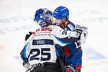 Eishockey, Herren, DEL, Saison 2020-2021, Playoff Viertelfinale Spiel 3, Adler Mannheim - Straubing Tigers, 24.04.2021