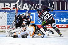 Eishockey, Herren, DEL, Saison 2020-2021, Straubing Tigers - Grizzlys Wolfsburg, 16.04.2021