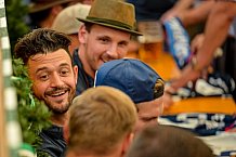 Eishockey, Herren, DEL, Saison 2023-2023, Straubing Tigers, Teampräsentation, Weckmannszelt, Gäubodenvolksfest, 12.08.2022