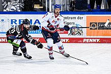 Eishockey, Herren, DEL, Saison 2020-2021, Playoff Viertelfinale Spiel 2, Straubing Tigers - Adler Mannheim, 22.04.2021