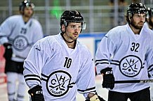 Eishockey, DEL, Penny-DEL, Vorbereitung, Straubing Tigers - HC Lugano, Gäubodencup 2022, 18.08.2022