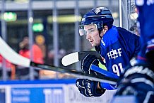 Eishockey, Herren, DEL, Saison 2022-2023, Hauptrunde, Straubing Tigers - Schwenninger Wild Wings, 15. Spieltag, 25.10.2022