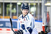 Eishockey, Herren, DEL, Saison 2021-2022, 52. Spieltag, Straubing Tigers - Showtraining,  06.03.2022